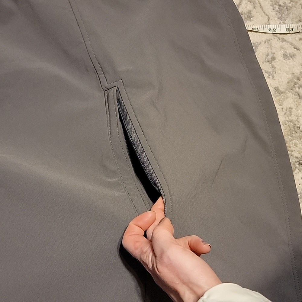 Athletic jacket - Picture 9 of 10